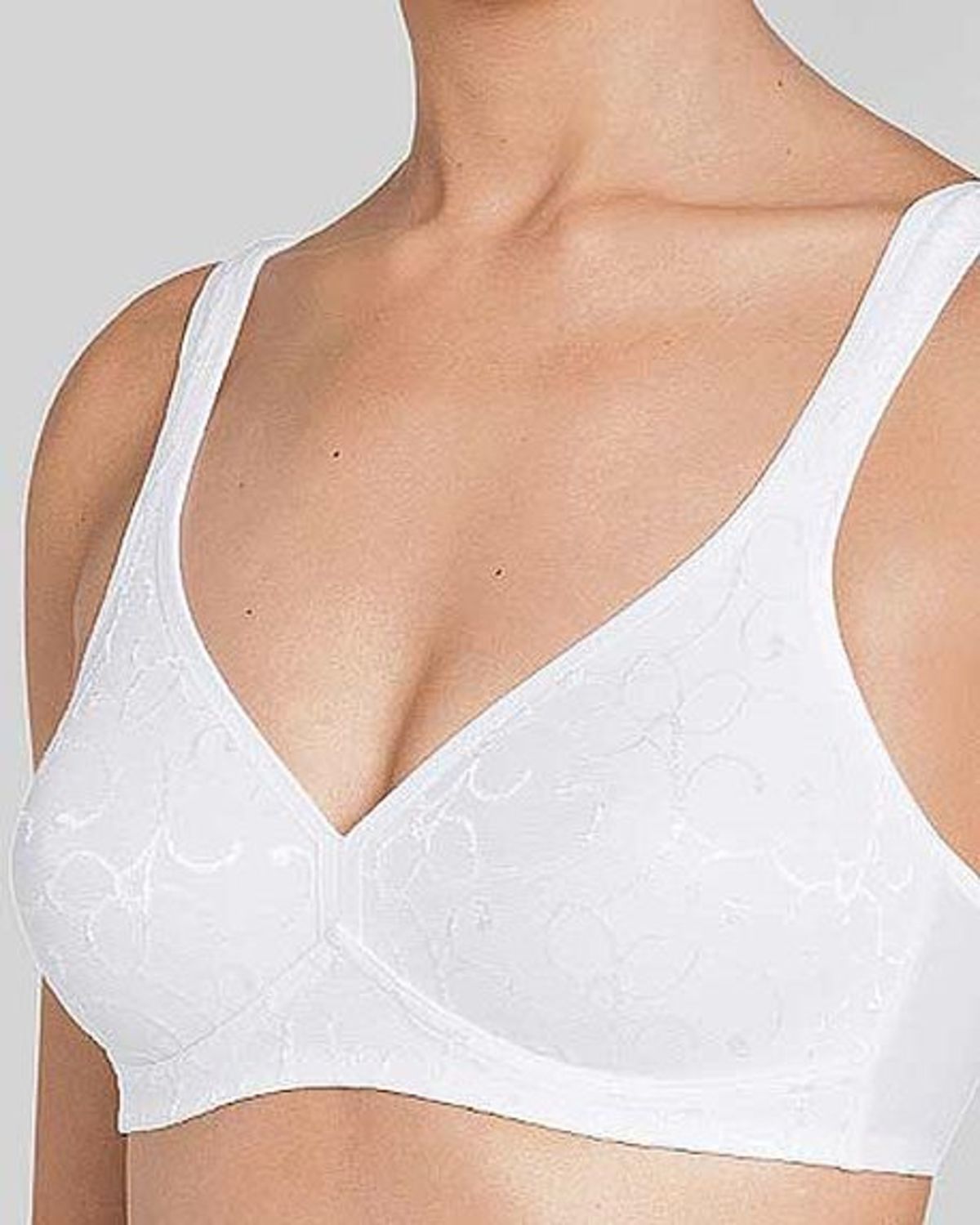 Triumph double layered supportive soft cup bra. Machine wash