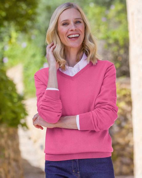 Merino Wool V Neck Jumper - Bubblegum