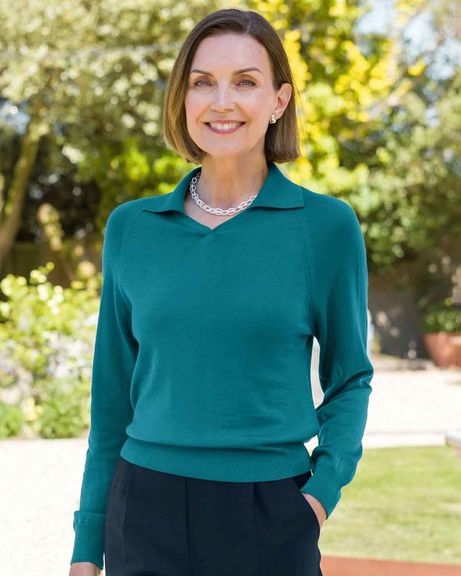 Merino Collared V Neck Jumper - Teal