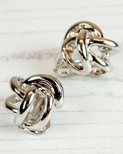 Knot Earring