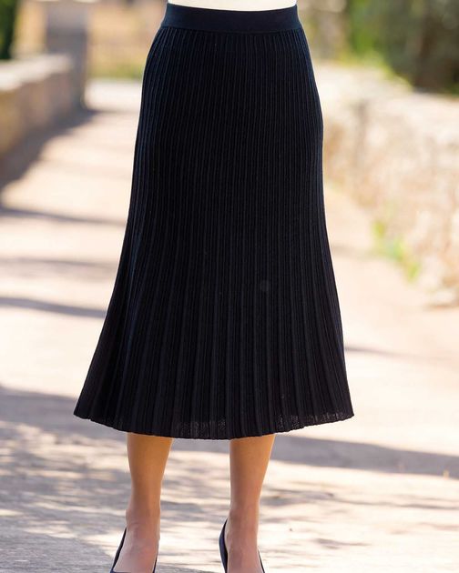 Merino Blend Ladies Knitted Navy Skirt