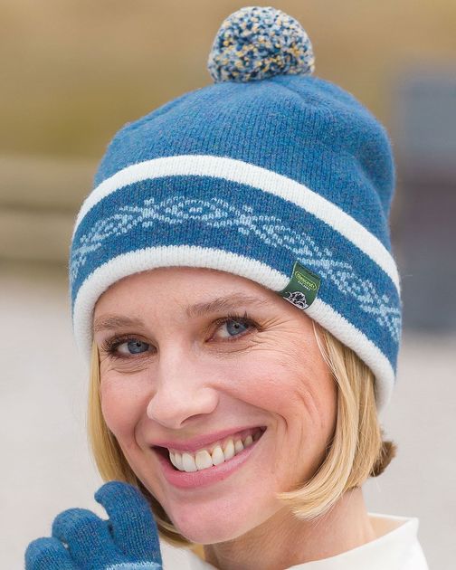 Ladies Pure Wool Pom Pom Hat